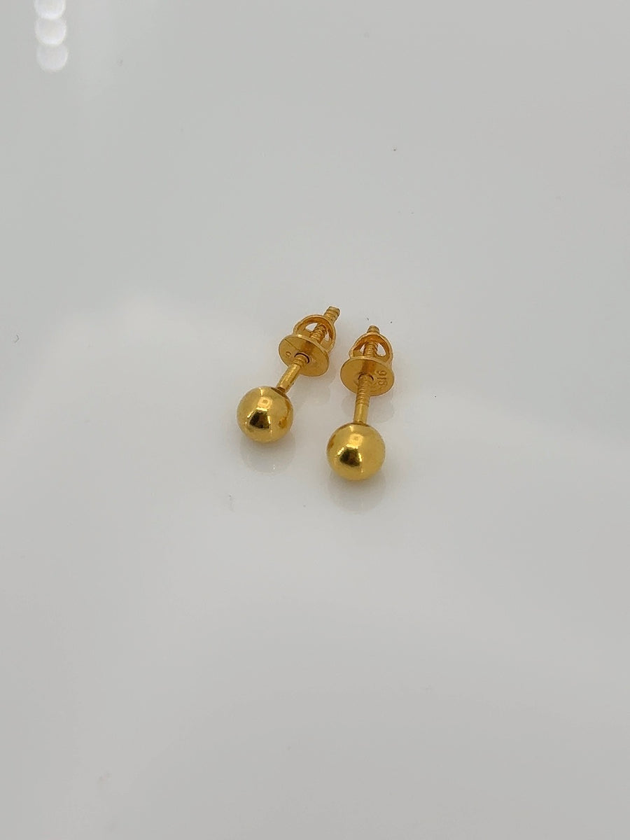 22K Plain Round Studs BEC006