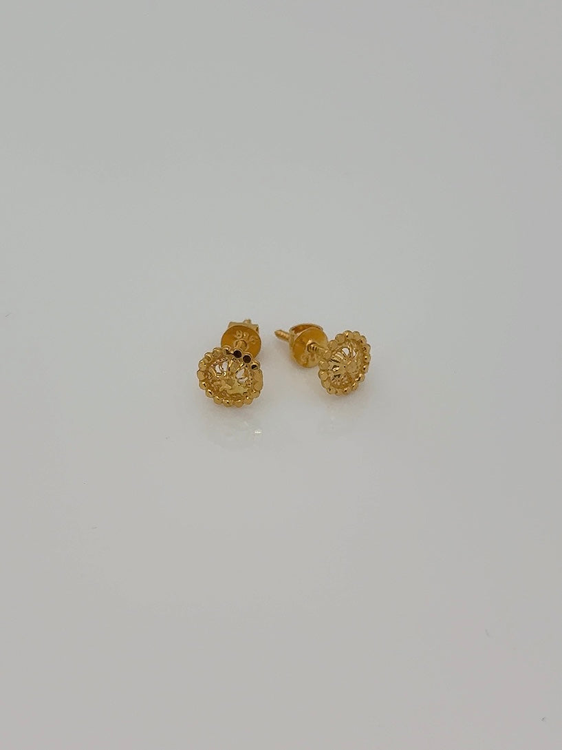 22K Round Gold Studs BEC008