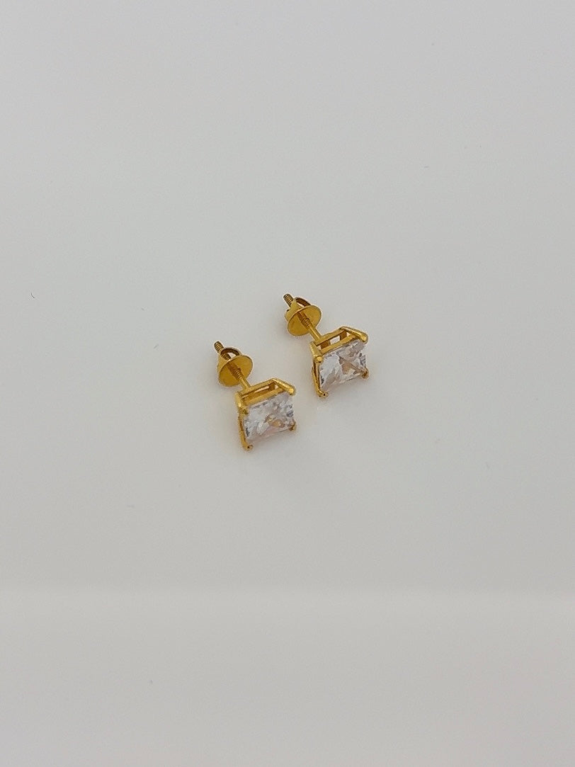 22K Square Shaped Gold Unisex Studs BEC001