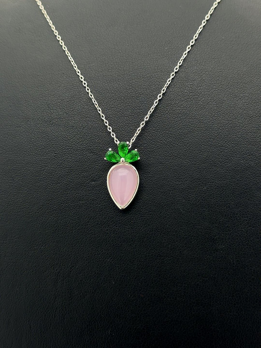 Silver pendant with chain