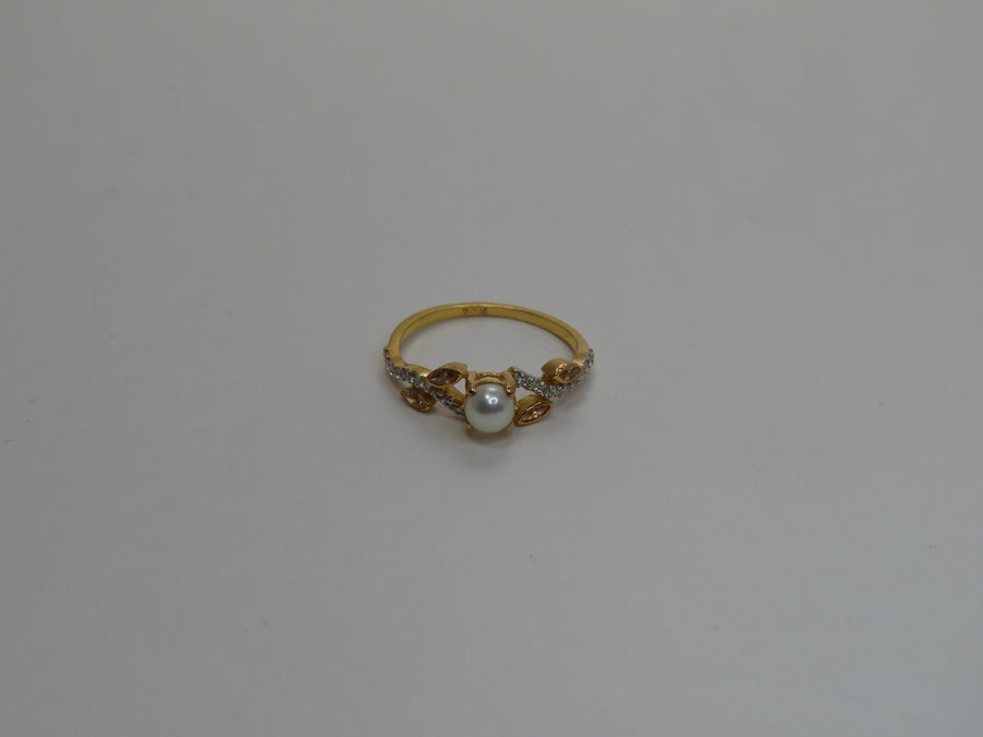 Gold Ring With Real Pearl W35