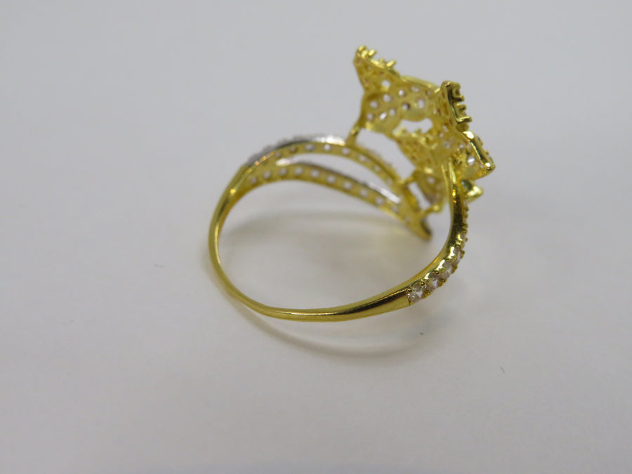 Gold Floral Cubic Zirconia RIng  W10