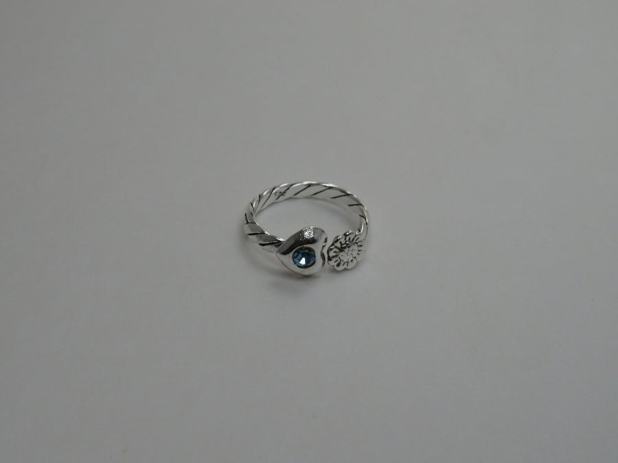 Toe rings with blue stone W10