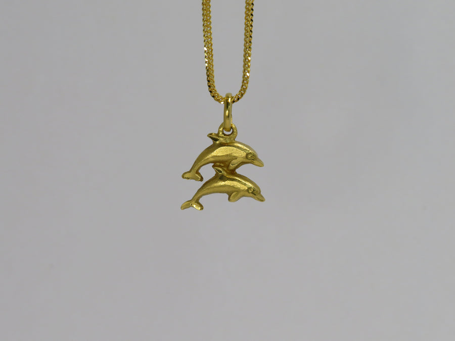 Gold Dolphins Pendant W14